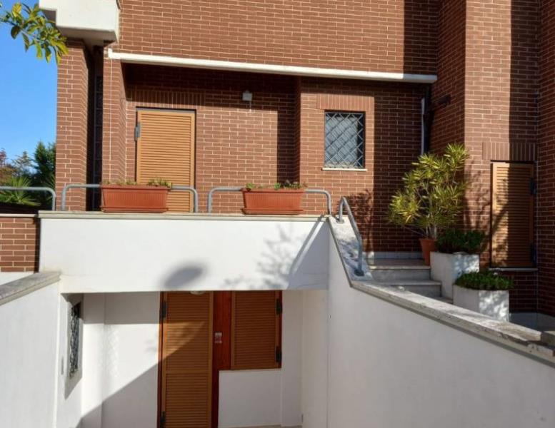 casa indipendente in vendita a Roma in zona La Storta