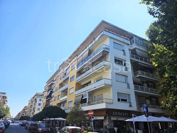 appartamento in vendita a Roma in zona Ostia