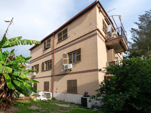 casa indipendente in vendita a Roma in zona Portuense