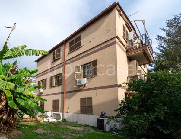 casa indipendente in vendita a Roma in zona Portuense