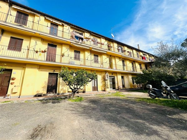 appartamento in vendita a Roma in zona Ponte Mammolo