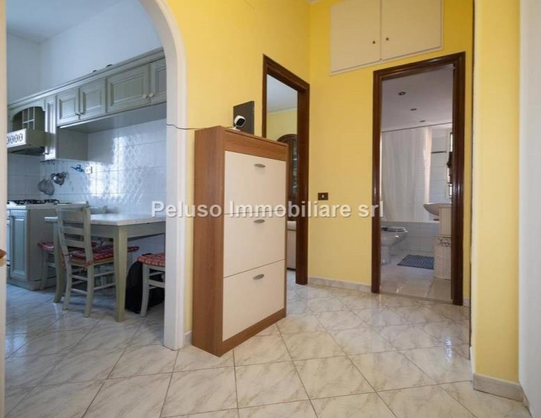 appartamento in vendita a Roma in zona Appio Latino