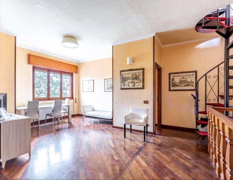 appartamento in vendita a Roma in zona Portuense