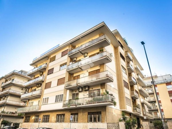 appartamento in vendita a Roma in zona Aurelio