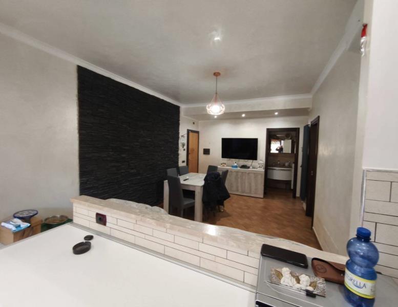 appartamento in vendita a Roma in zona Acilia