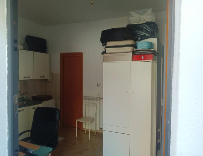 appartamento in vendita a Roma in zona Tomba di Nerone