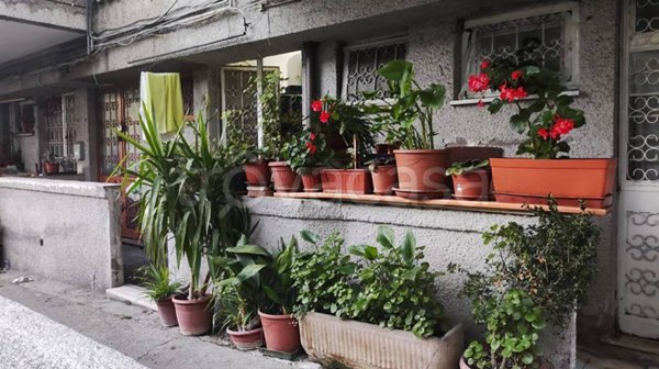 appartamento in vendita a Roma in zona Tomba di Nerone
