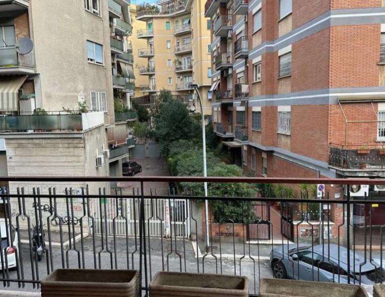 appartamento in vendita a Roma in zona Ponte Mammolo