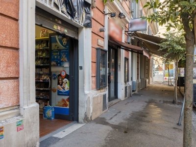 negozio in vendita a Roma in zona Rione Prati