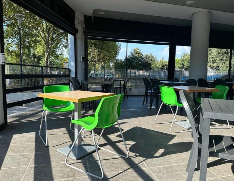 negozio in vendita a Roma in zona Prenestino-Centocelle