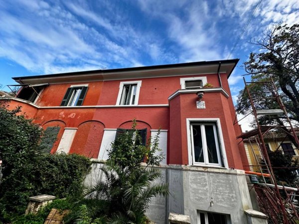 casa indipendente in vendita a Roma in zona Trieste