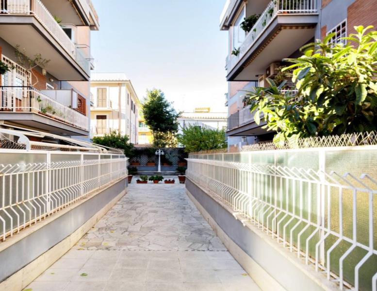 appartamento in vendita a Roma in zona Torrevecchia