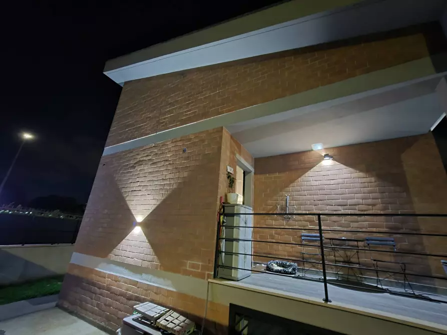 casa indipendente in vendita a Roma