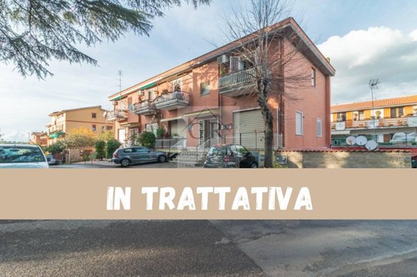 appartamento in vendita a Roma in zona Tor di Quinto