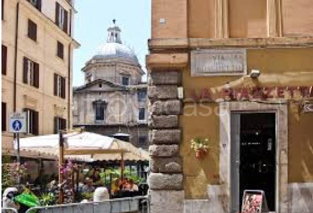 trivano in vendita a Roma in zona Rione Monti/Campitelli