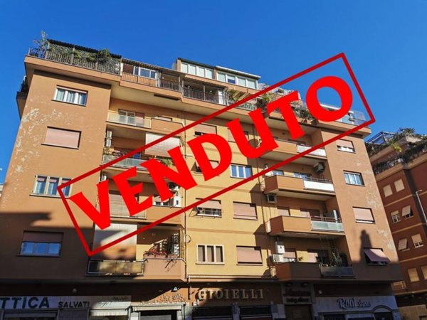 appartamento in vendita a Roma in zona Aurelio