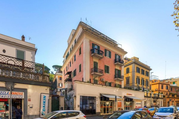 appartamento in vendita a Roma in zona Rione Prati