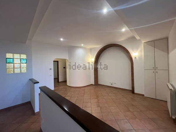 appartamento in vendita a Roma in zona Acilia