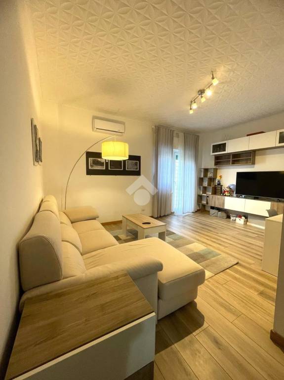 appartamento in vendita a Roma in zona Prenestino-Centocelle