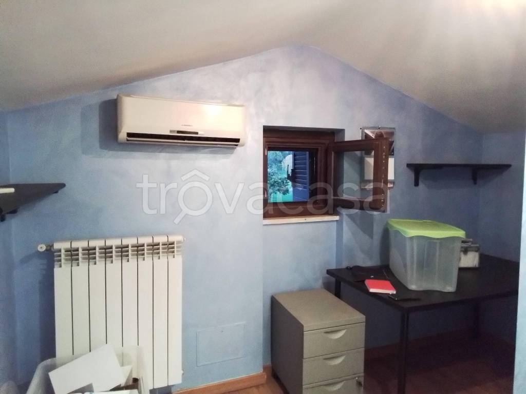 casa indipendente in vendita a Roma