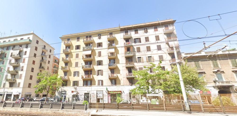 appartamento in vendita a Roma in zona Prenestino-Labicano