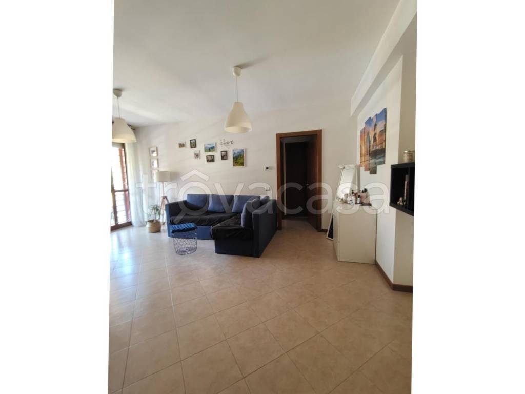 appartamento in vendita a Roma in zona Ponte di Nona