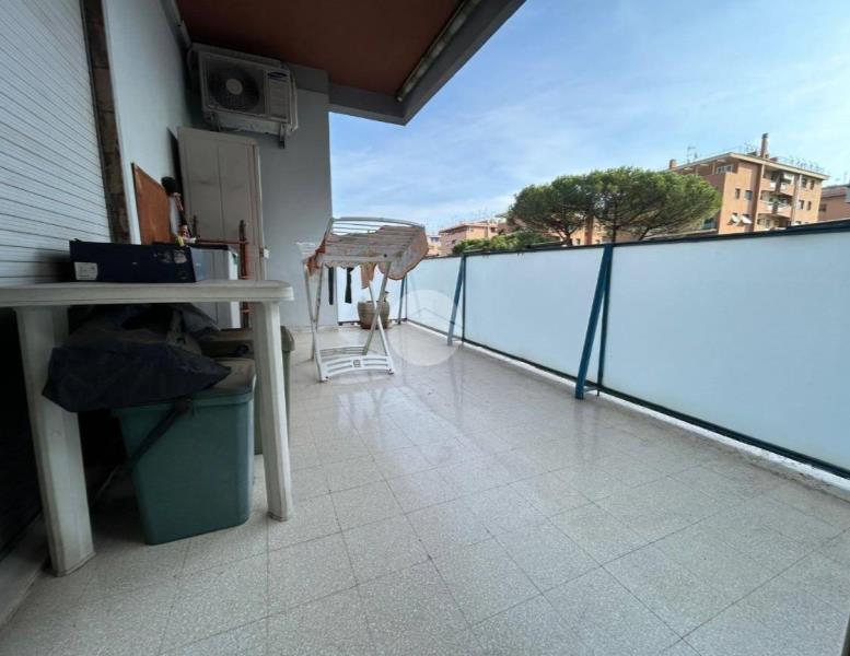 appartamento in vendita a Roma in zona Monte Sacro/Talenti