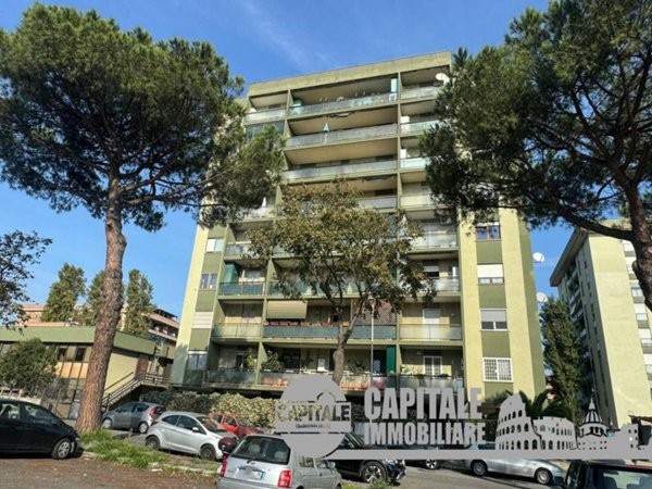 appartamento in vendita a Roma in zona Torrino