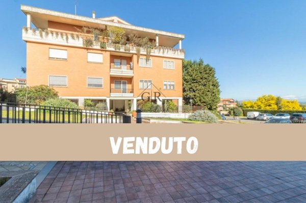 appartamento in vendita a Roma in zona Tor di Quinto