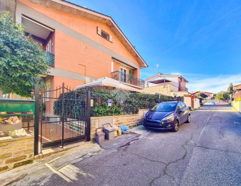 appartamento in vendita a Roma in zona Ottavia
