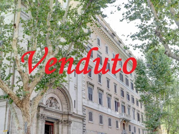 appartamento in vendita a Roma in zona Esquilino