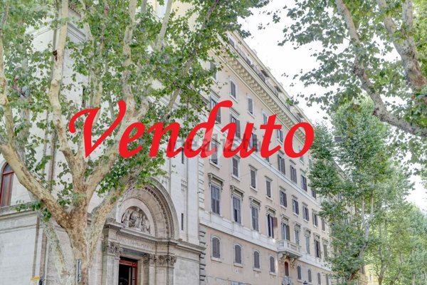 appartamento in vendita a Roma in zona Esquilino