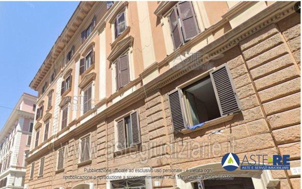 appartamento in vendita a Roma in zona Ostia