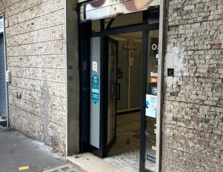 casa indipendente in vendita a Roma in zona Tuscolano