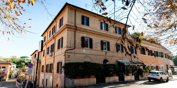 appartamento in vendita a Roma in zona Della Vittoria