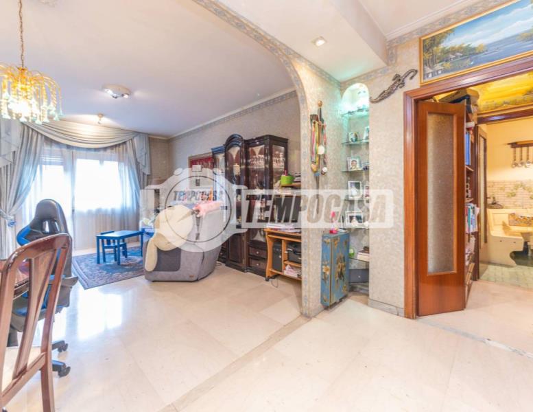 appartamento in vendita a Roma in zona Tuscolano