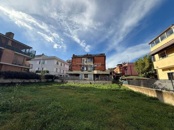 casa indipendente in vendita a Roma in zona Acilia