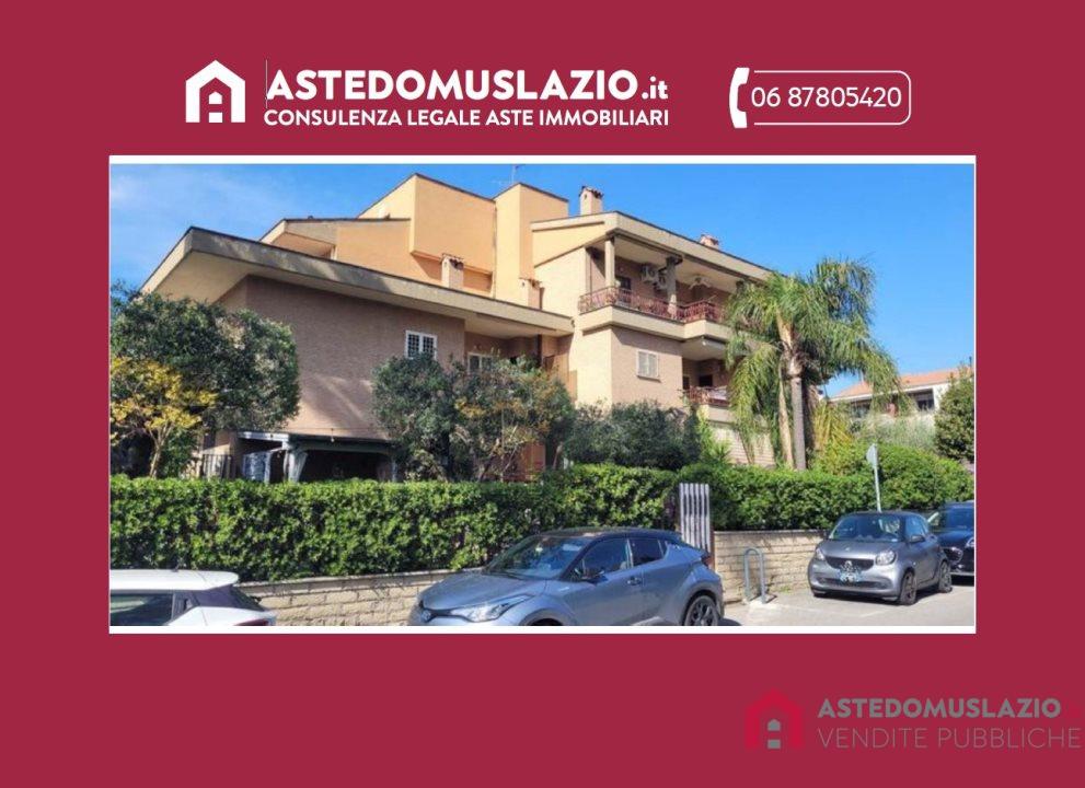 appartamento in vendita a Roma in zona Torre Gaia