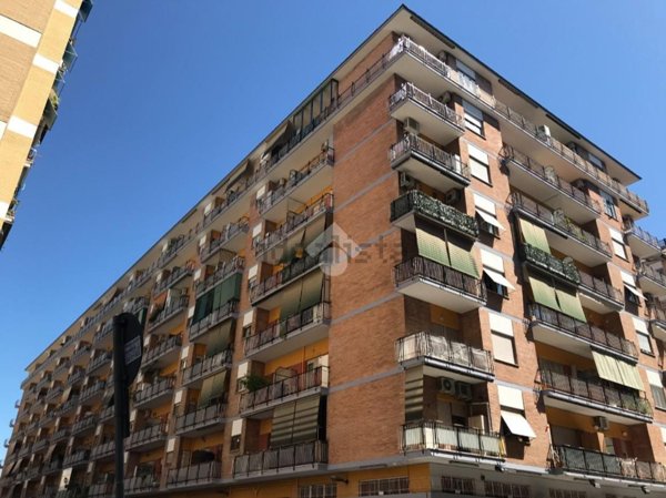 appartamento in vendita a Roma in zona Tuscolano
