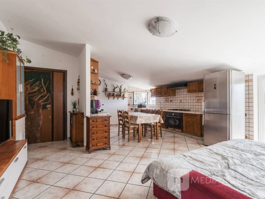 appartamento in vendita a Roma in zona Finocchio
