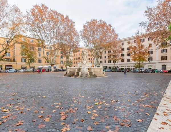 appartamento in vendita a Roma in zona Testaccio