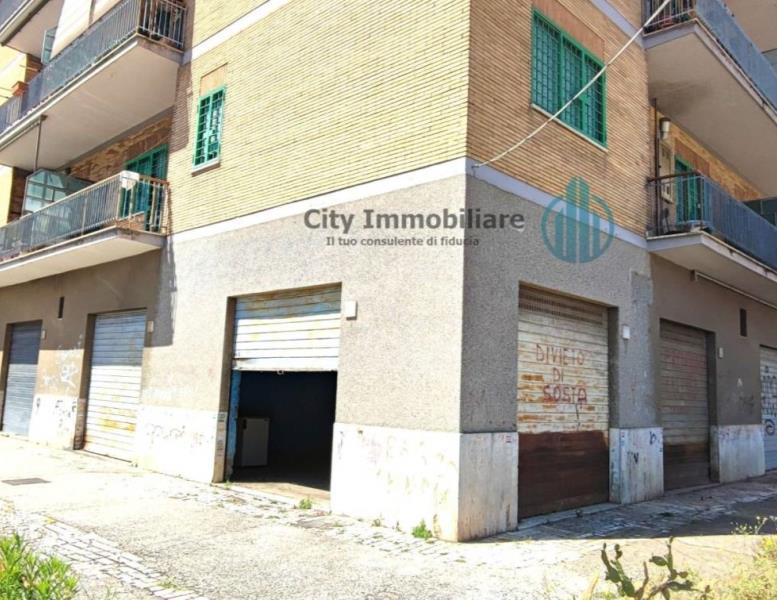 appartamento in vendita a Roma in zona Prenestino-Centocelle