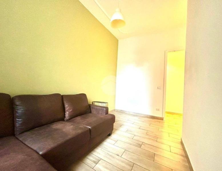 appartamento in vendita a Roma in zona Appio Latino
