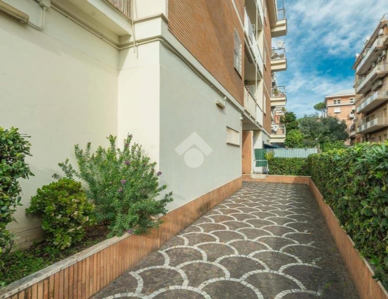 appartamento in vendita a Roma in zona Torrevecchia