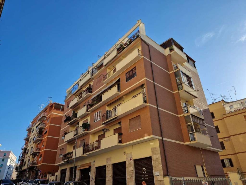appartamento in vendita a Roma in zona Prenestino-Centocelle