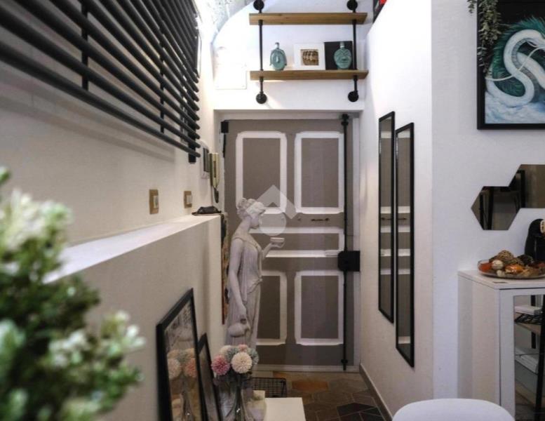 appartamento in vendita a Roma in zona Prenestino-Labicano