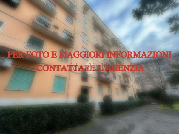 appartamento in vendita a Roma in zona Appio Claudio
