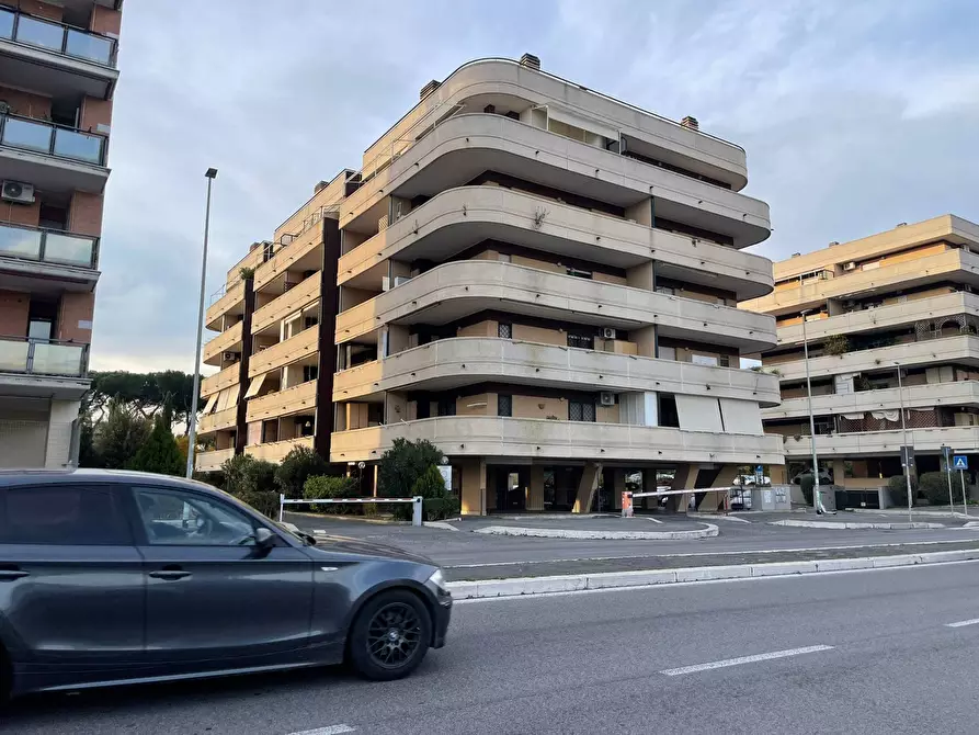 appartamento in vendita a Roma in zona Ponte di Nona