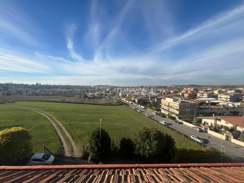 appartamento in vendita a Roma in zona Acilia