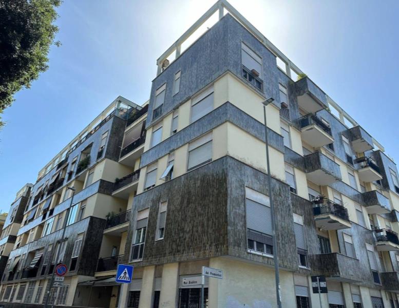 appartamento in vendita a Roma in zona Ostia
